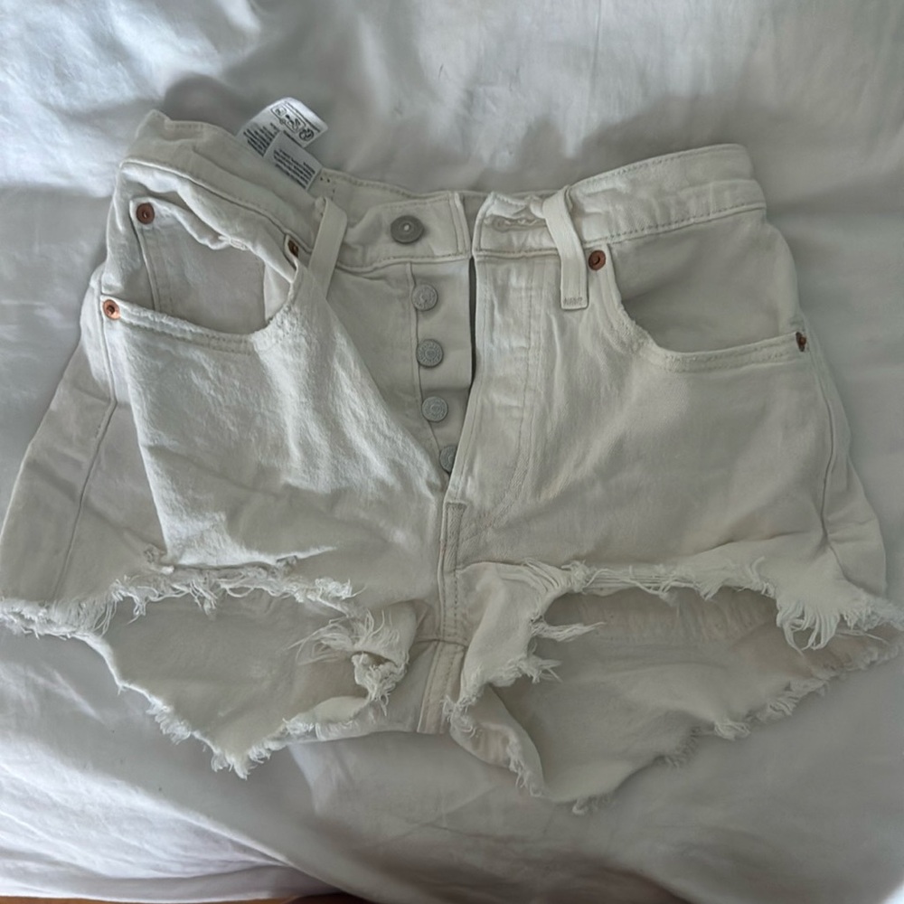 Levi’s White 504 Jean Shorts
